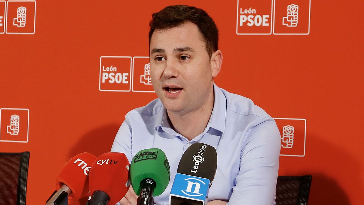 El secretario general del PSOE de León, Javier Alfonso Cendón.
