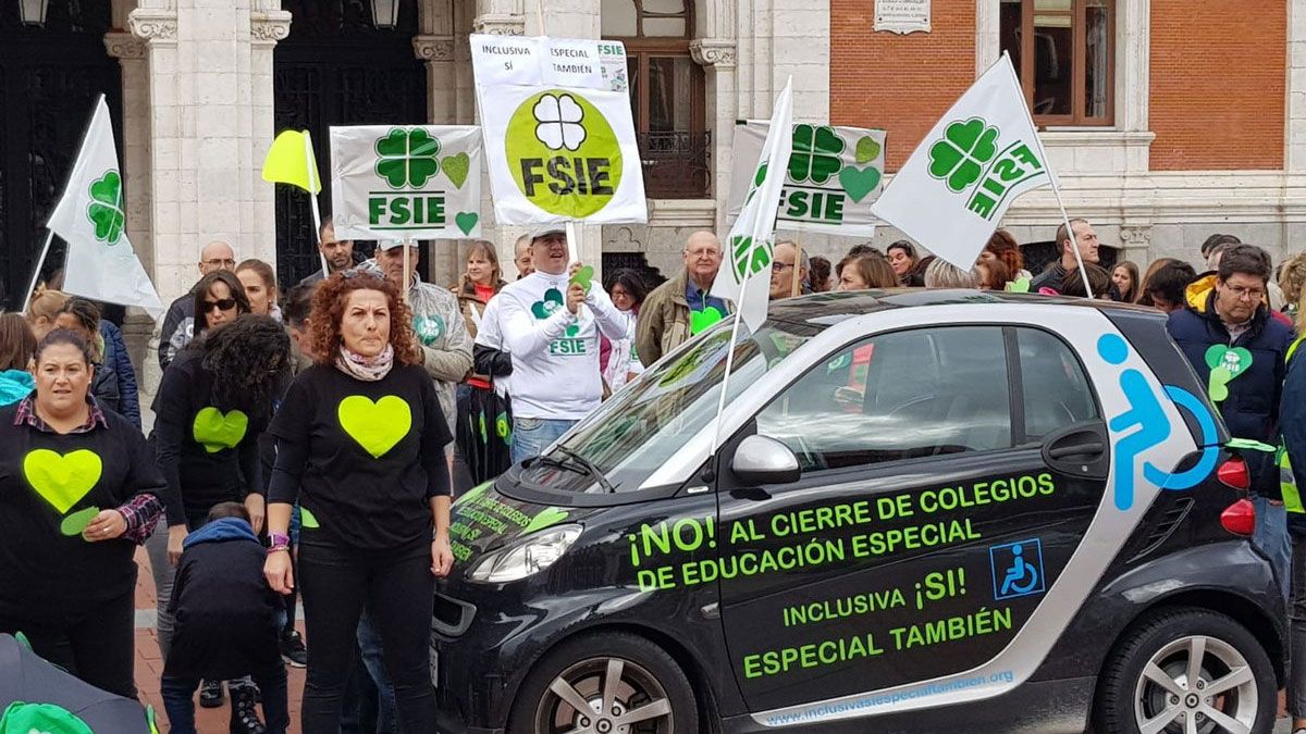Concentración de FSIE Castilla y León. Concentración de FSIE Castilla y León.
