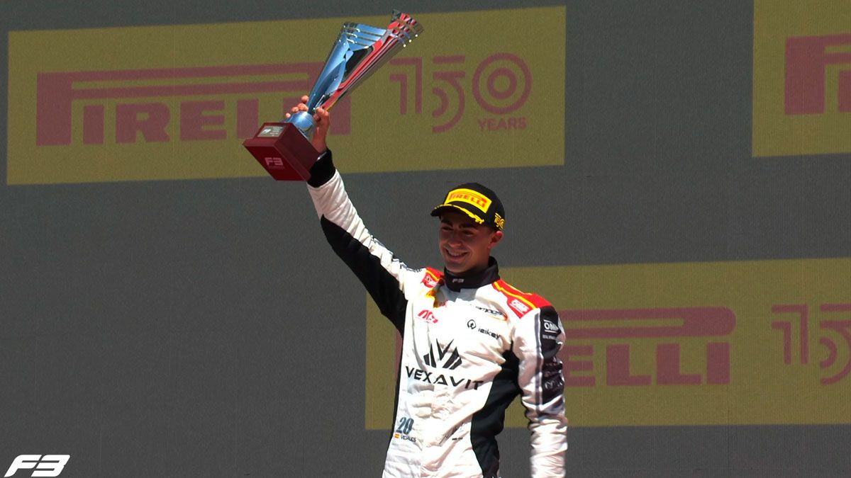 Vidales festeja su victoria en Fórmula 3. | FIA