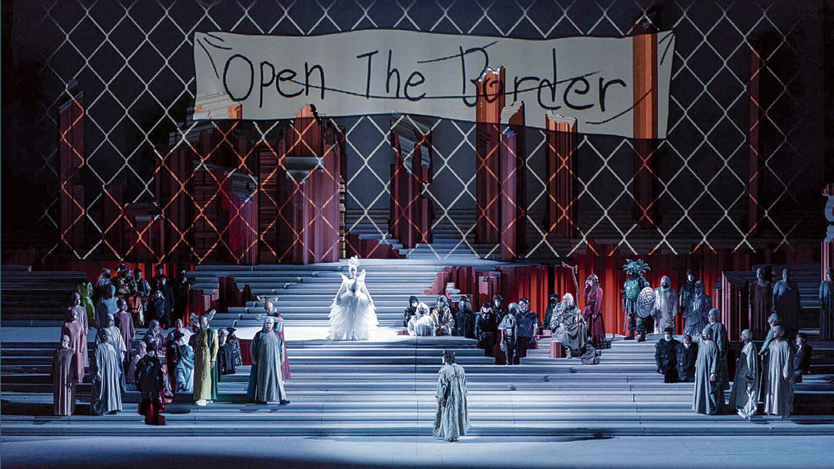 El ‘Turandot’ de la Ópera de Roma destaca por el trabajo escenográfico del artista chino.