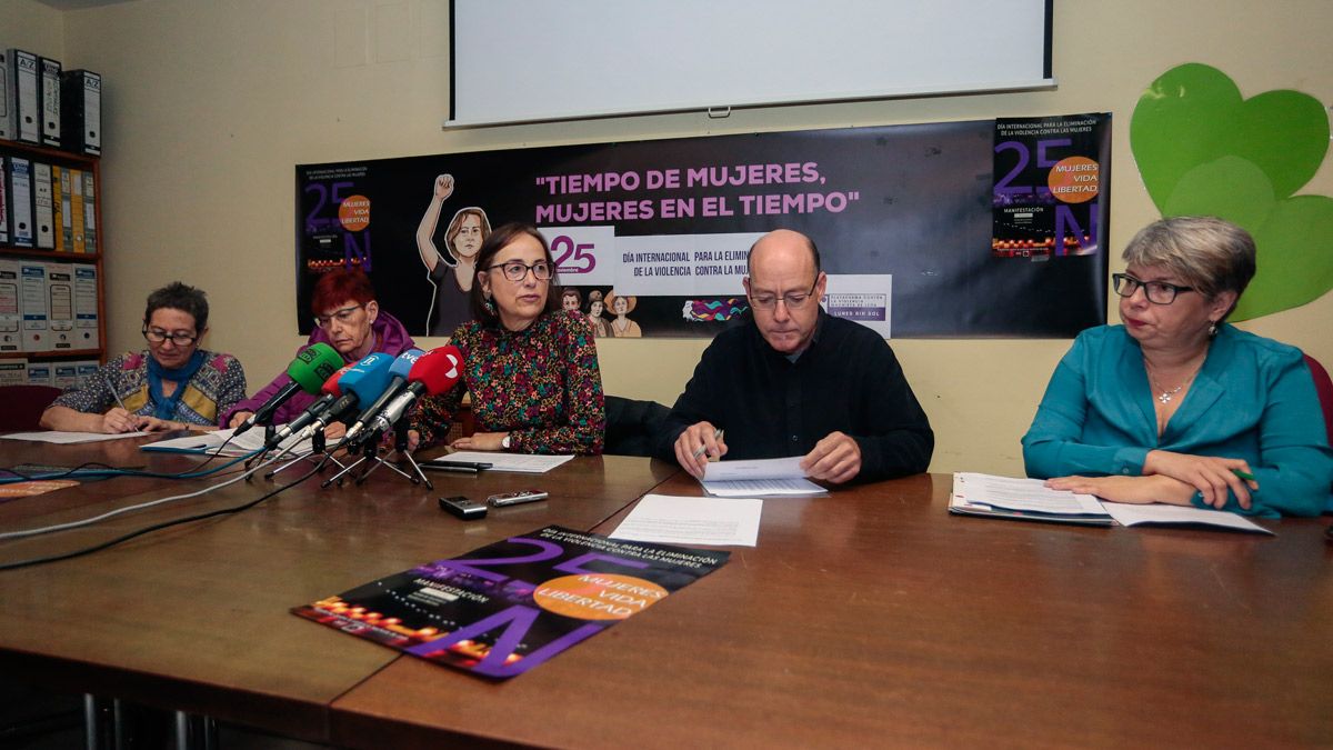 La plataforma contra la Violencia Machista de León desgranó este lunes la situación de la provincia. | ICAL
