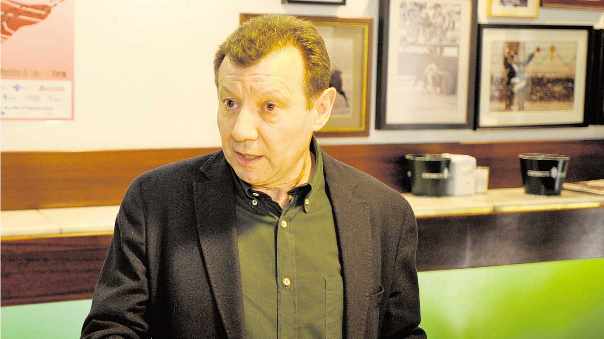 El doctor Francisco Jorquera Plaza, jefe del servicio de Aparato digestivo del CAULE. | L.N.C.