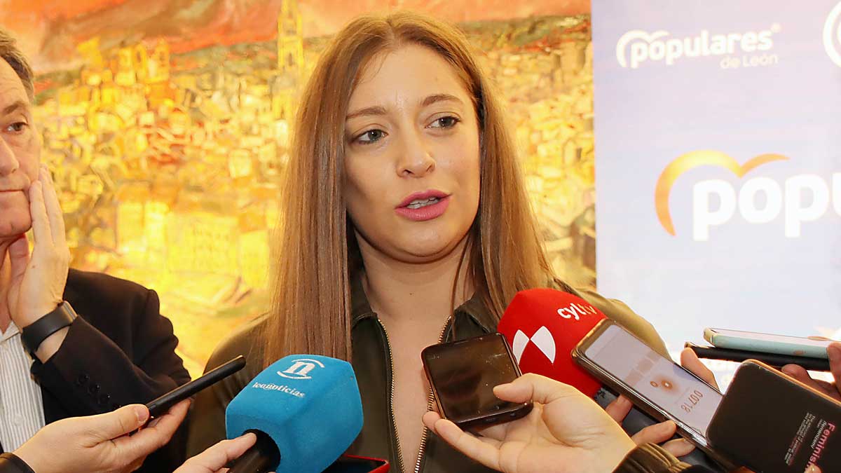 La nueva presidenta del PP en León, Ester Muñoz. | PEIO GARCÍA / ICAL La nueva presidenta del PP en León, Ester Muñoz. | PEIO GARCÍA / ICAL
