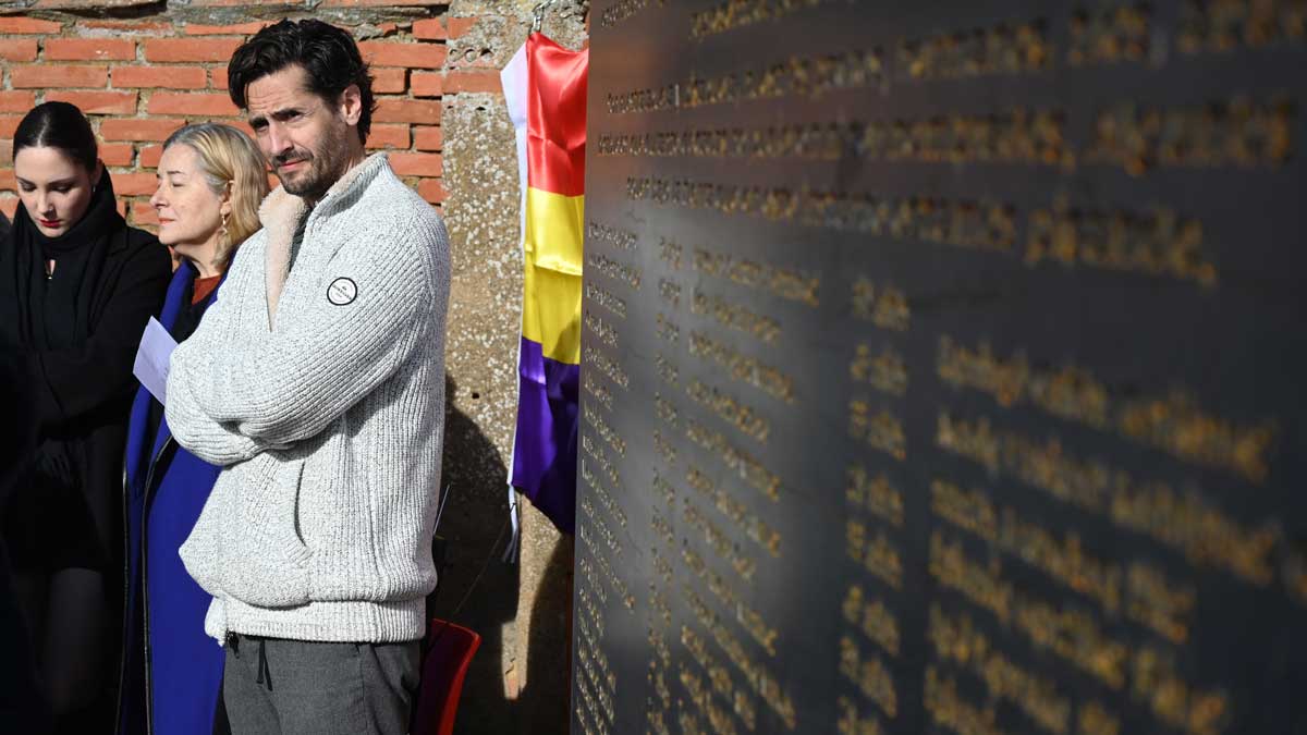 El actor Juan Diego Botto en el acto en Villadangos del Paramo. | ICAL