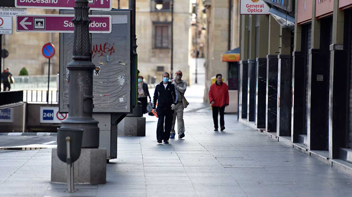 gente-calle-leon-28112022.jpg