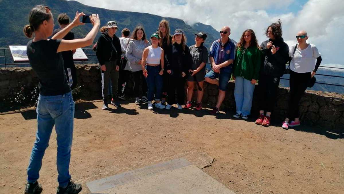 El viaje ha servido, además, para poder conocer la isla Reunión. | L.N.C.