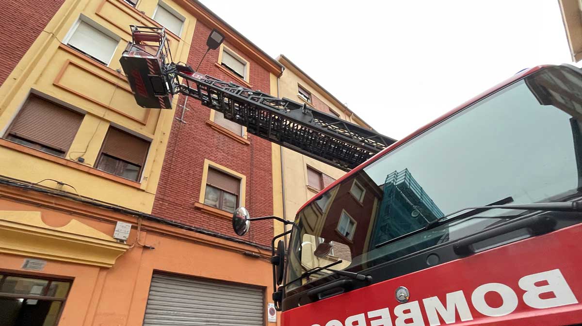 bomberos-leon-incidente-sanitario-11122022.jpg