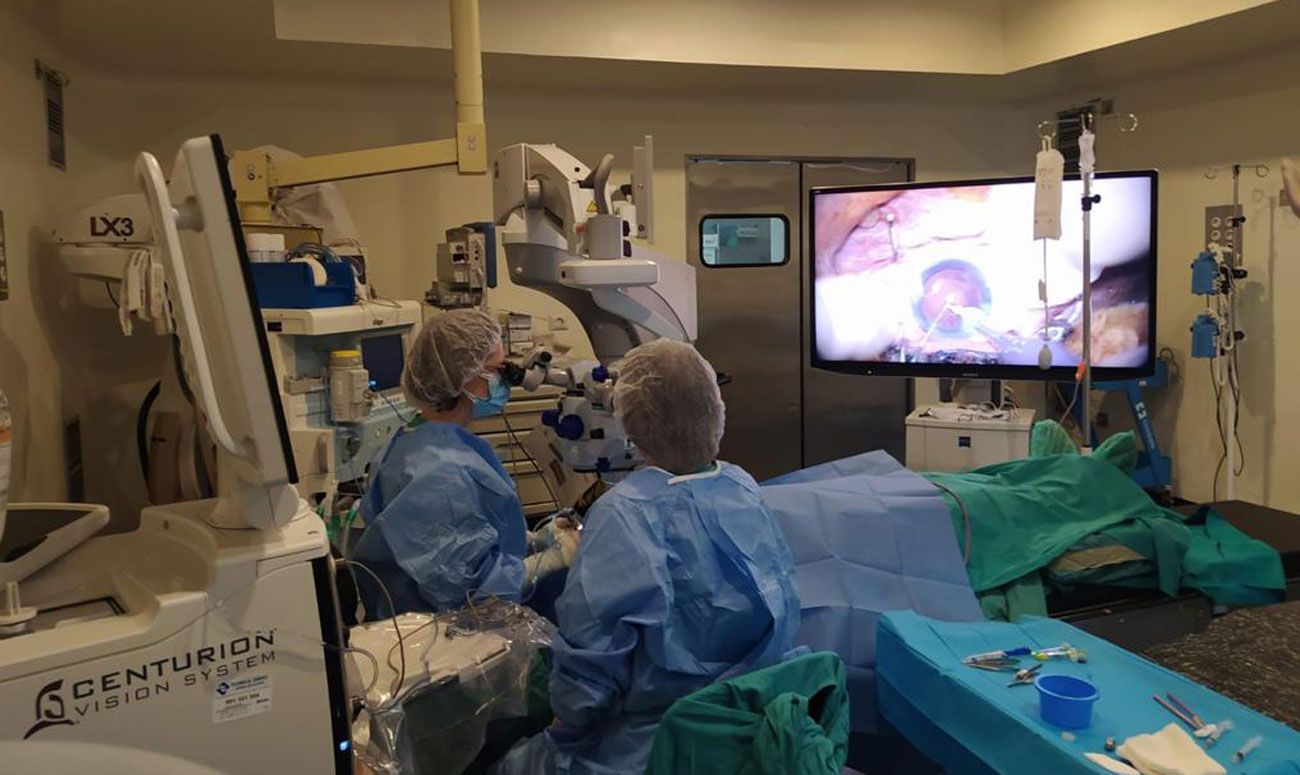Primer trasplante de córnea de tipo lamelar en el Hospital El Bierzo.