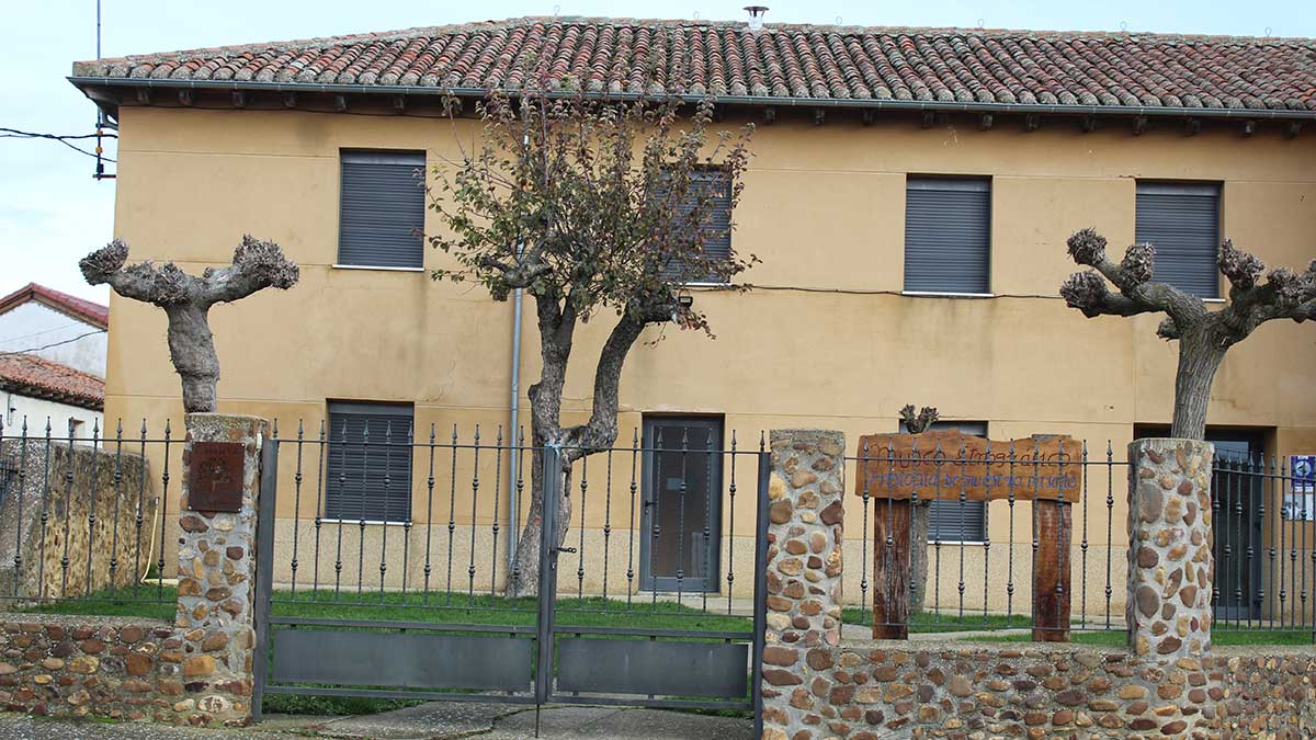 Casa 'La Villa', en Villamartín de Don Sancho. | L.N.C.