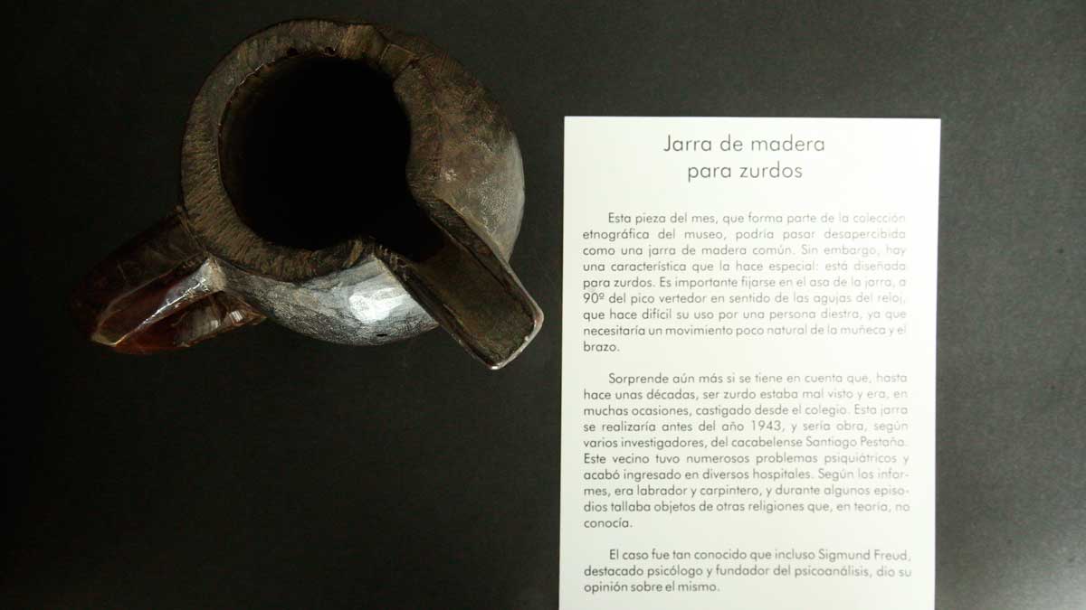 jarra-zurdos-museo-cacabelos-08012022.jpg