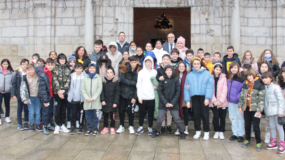 Visita de los alumnos de La Cogolla al Ayuntamiento de Ponferrada.
