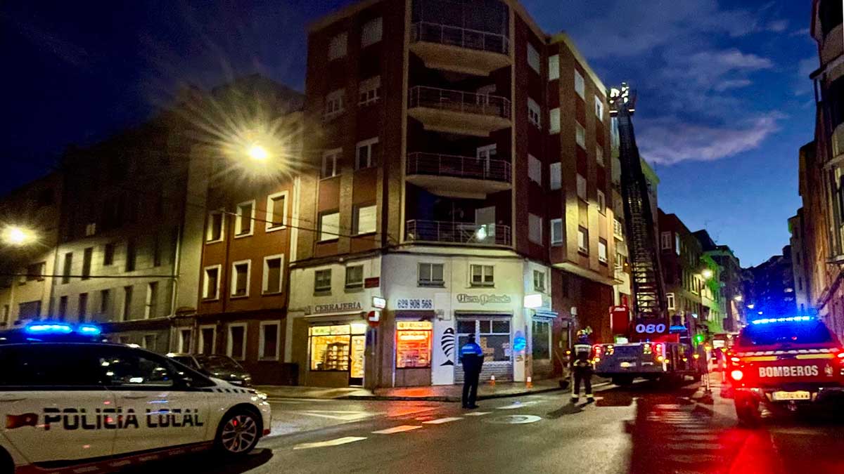 Los Bomberos efectuaron varias salidas este jueves. | BOMBEROS AYTO. LEÓN