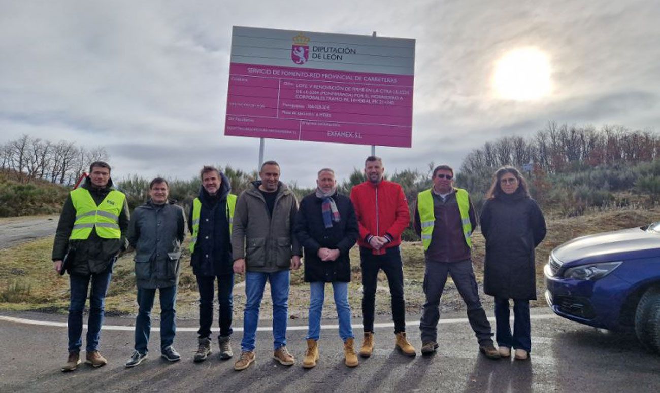 Visita a las obras en la carretera hacia El Morredero.