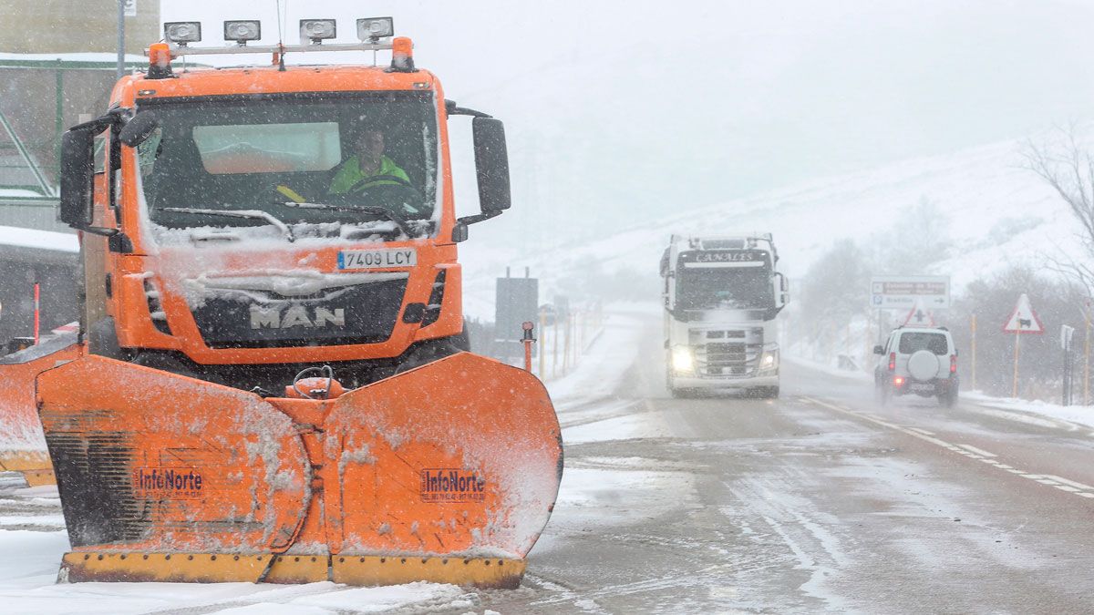 Fotografía de la última nevada en la provincia leonesa | ICAL