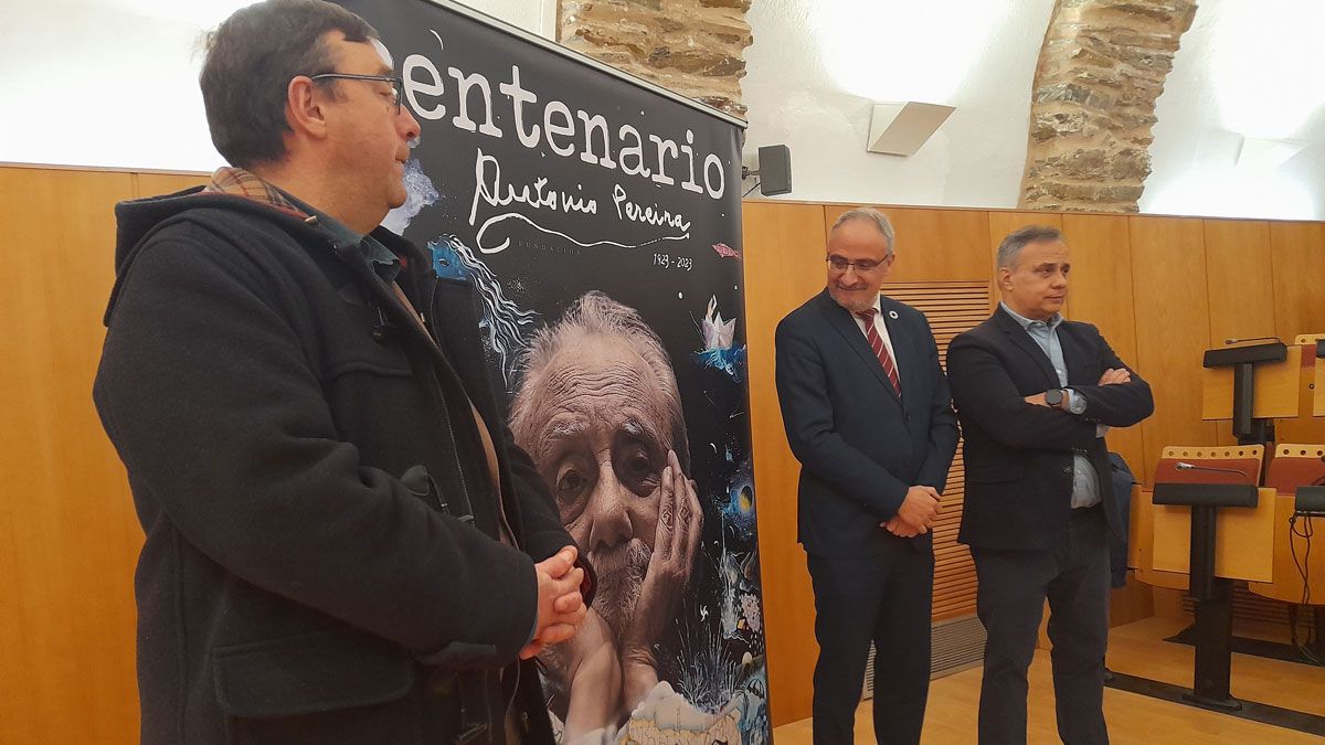 Presentación de las actividades del centenario de Pereira en Ponferrada. | MAR IGLESIAS