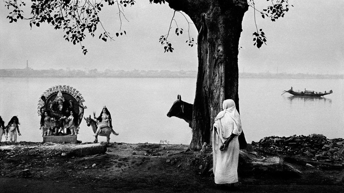 ‘Entre las diosas’. Calcuta. Raghu Rai. 1991. | RAGHU RAI