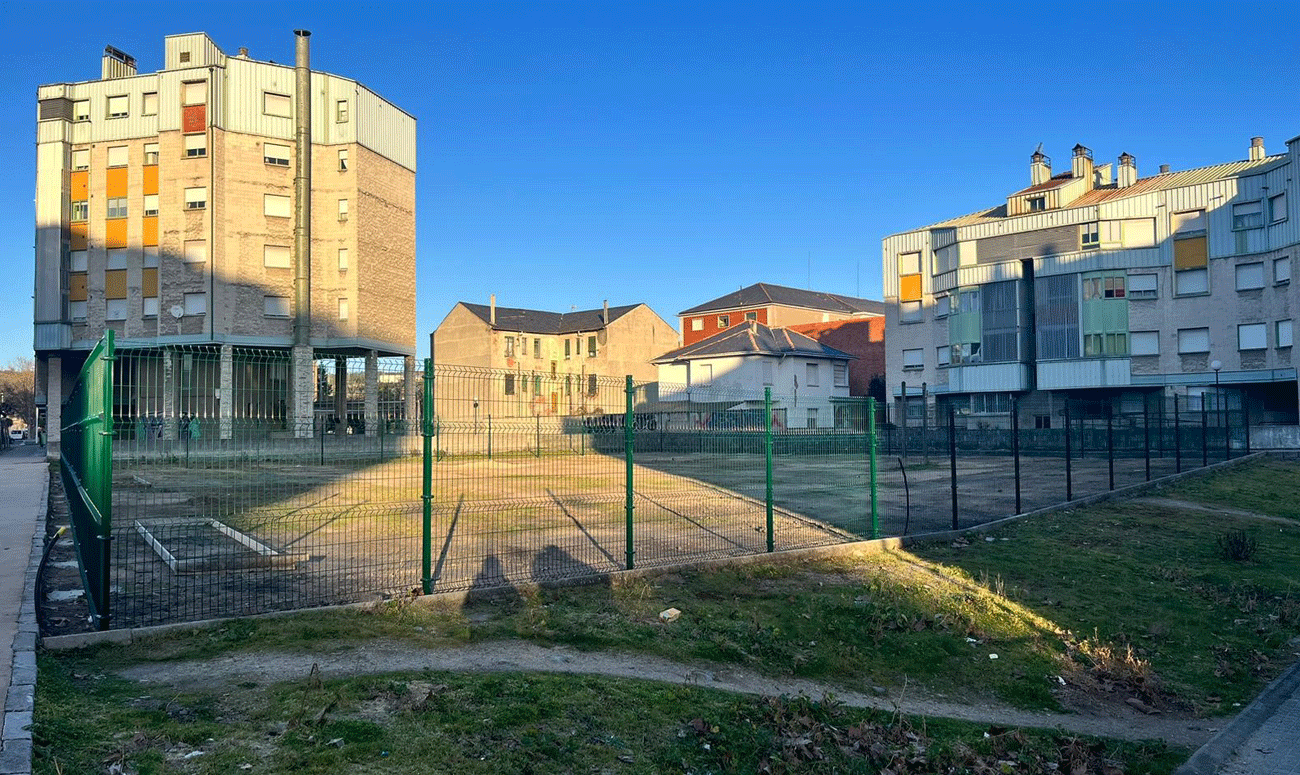 Área canina en la avenida de la Libertad.