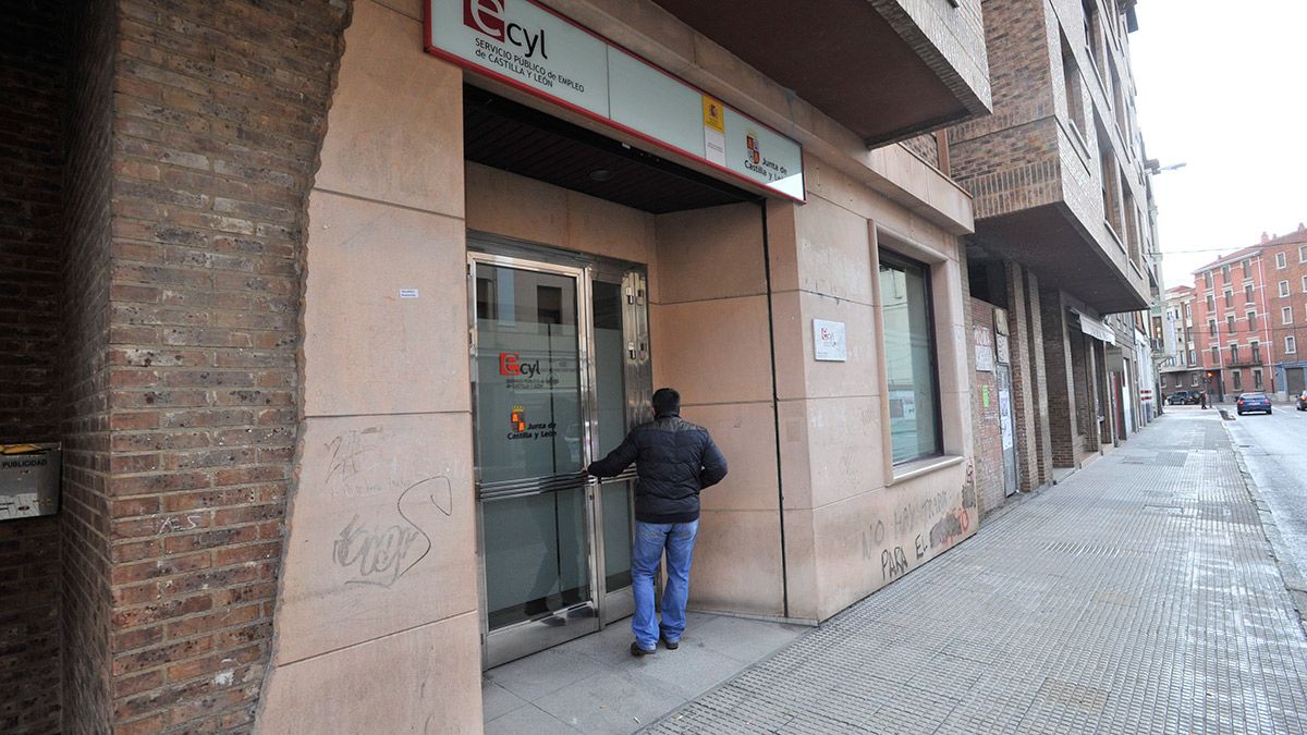 El mes de febrero deja 266 parados menos en la provincia de León