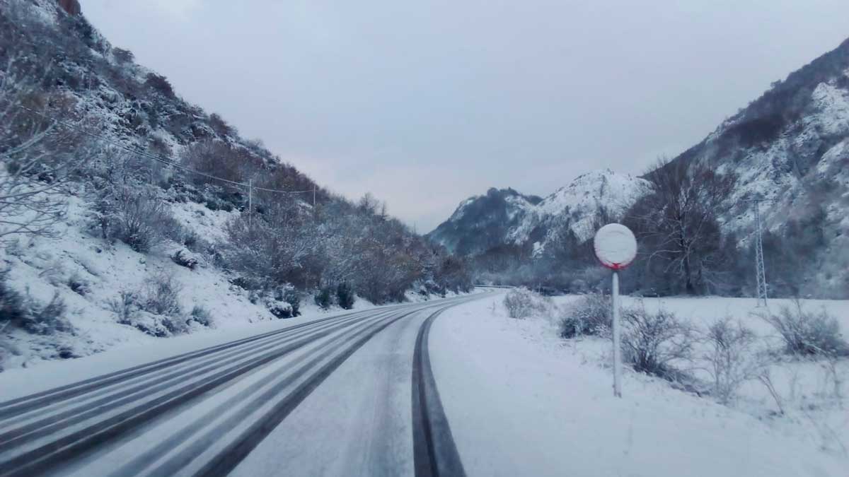 carretera-leon-nieve-28022023-1.jpg