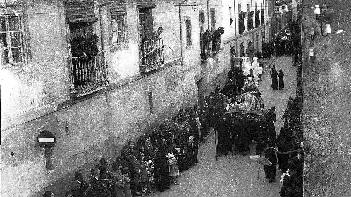 | PEPE GRACIA (ARCHIVO DE LA DIPUTACIÓN PROVINCIAL DE LEÓN)