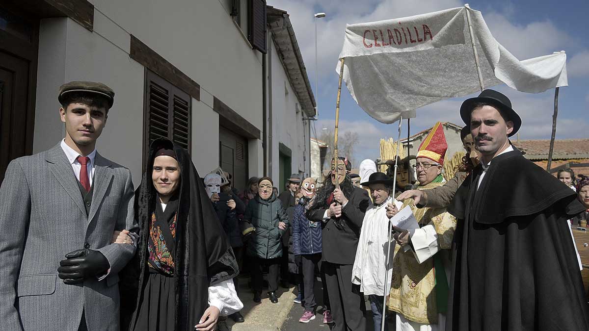 La boda antruejera de Celadilla del Páramo, un viaje al pasado. | REPORTAJE GRÁFICO: JESÚS F. SALVADORES