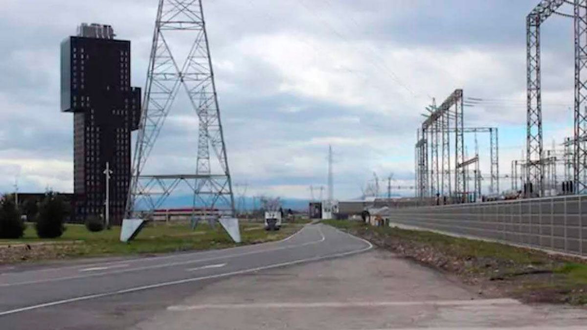 Avenida Ciudad de Bérgida que en la actualidad no cuenta con puntos de luz.