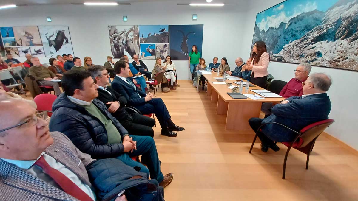 Suárez-Quiñones durante la subasta de la Reserva de Caza de Gredos | ICAL