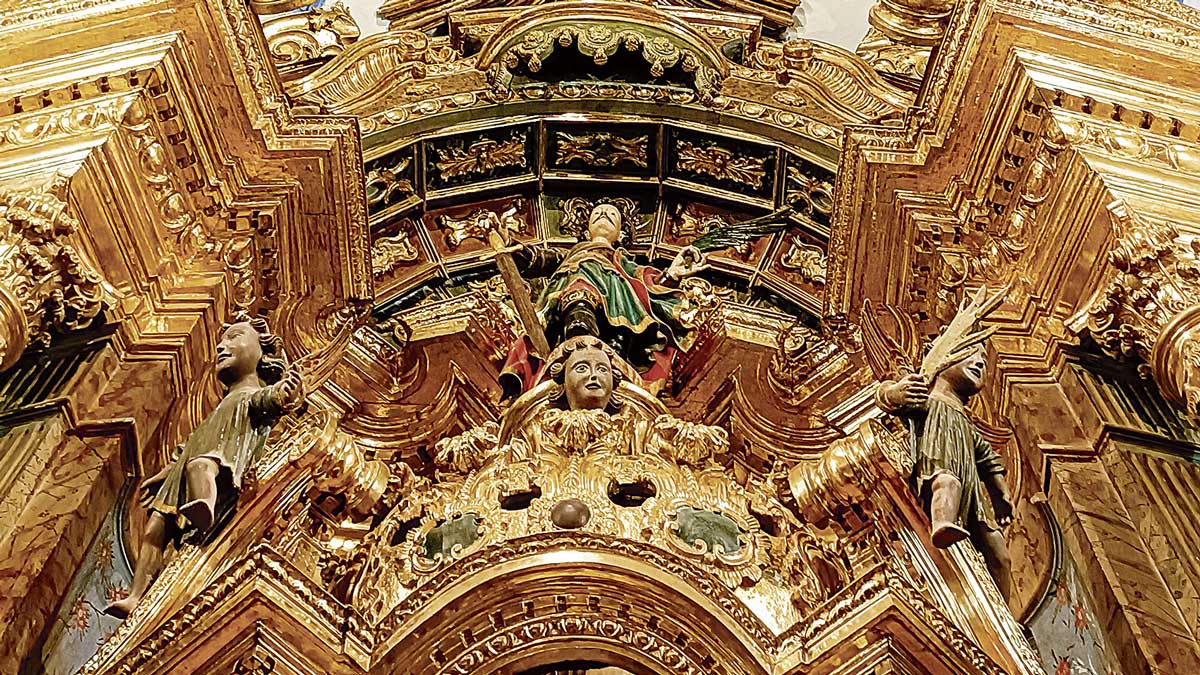 Detalle del retablo mayor de la iglesia parroquial de Val de San Román | L.N.C.