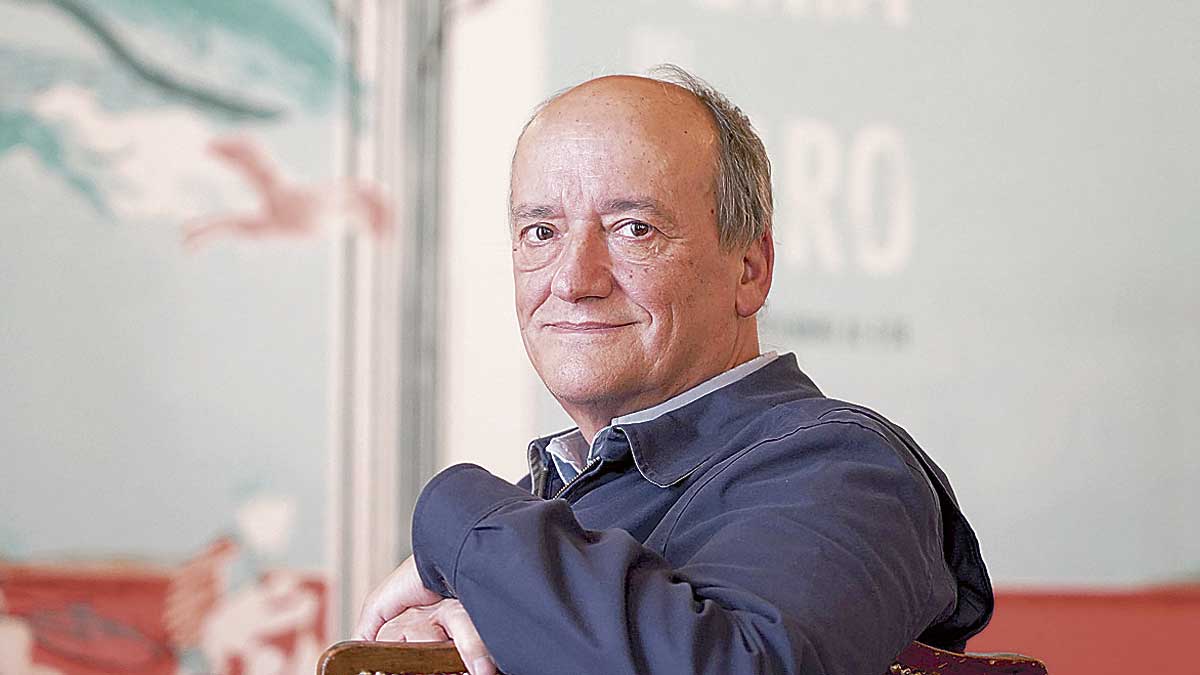 El escritor vallisoletano Gustavo Martín Garzo recala este jueves en San Feliz de Torío. | MAURICIO PEÑA