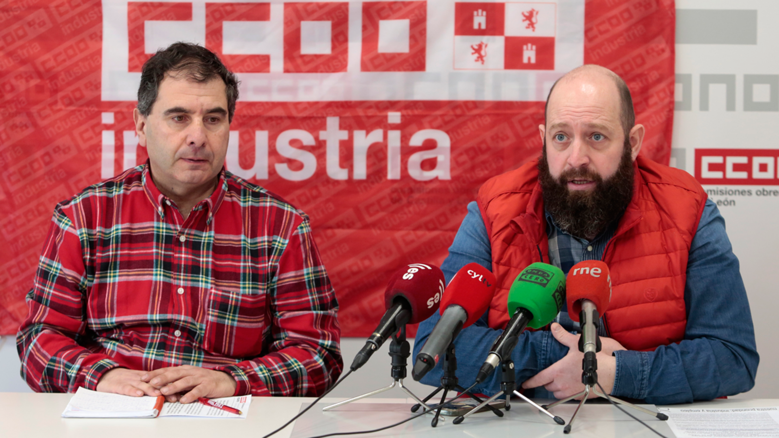 Juan Manuel Ramos y Ángel Manuel Santos durante la comparecencia. | CAMPILLO / ICAL