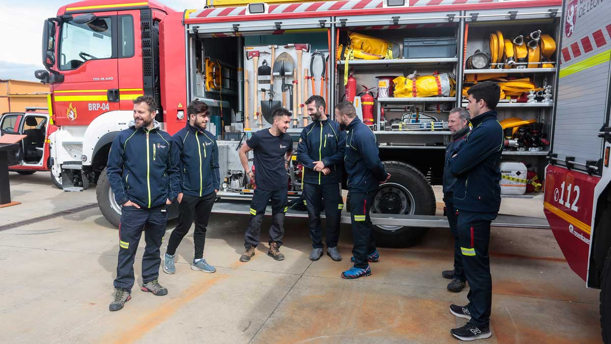 El parque de bomberos de la Diputación de León habilitado en Astorga. | CAMPILLO / ICAL