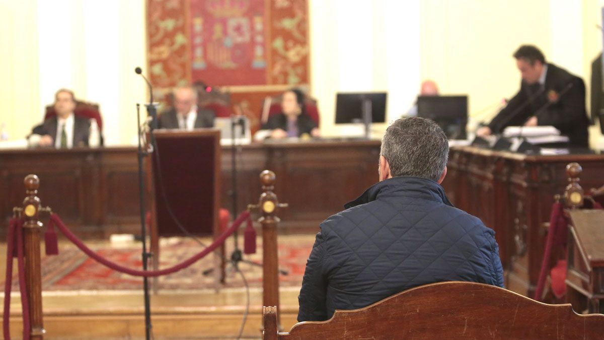 López mientras declaraba en la Audiencia Provincial. | ICAL