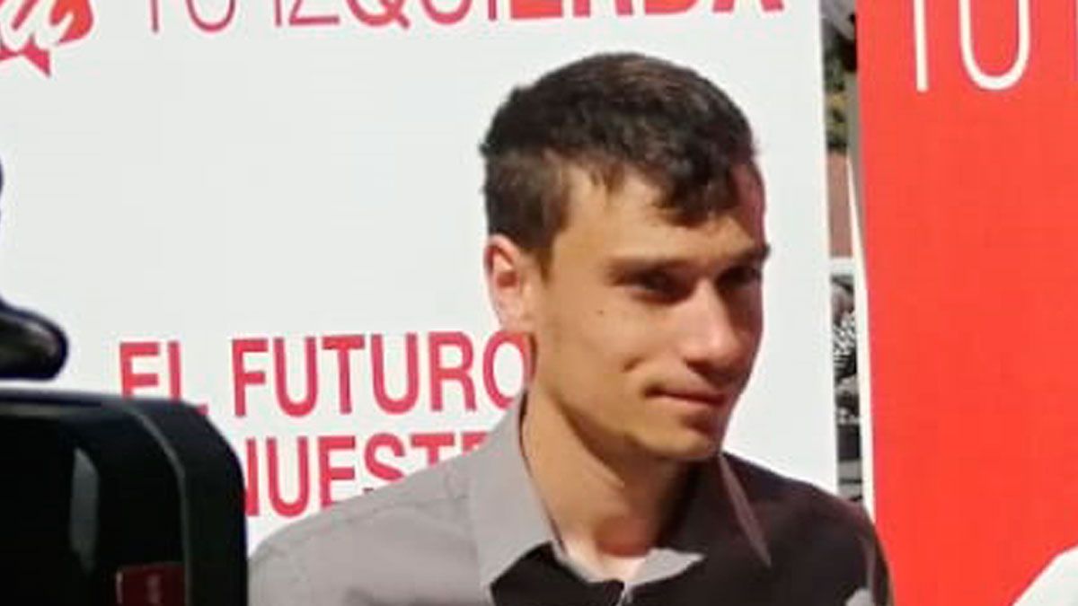 Javier Arias es coordinador de IU y candidato a la Alcaldía de Ponferrada. Javier Arias es coordinador de IU y candidato a la Alcaldía de Ponferrada.