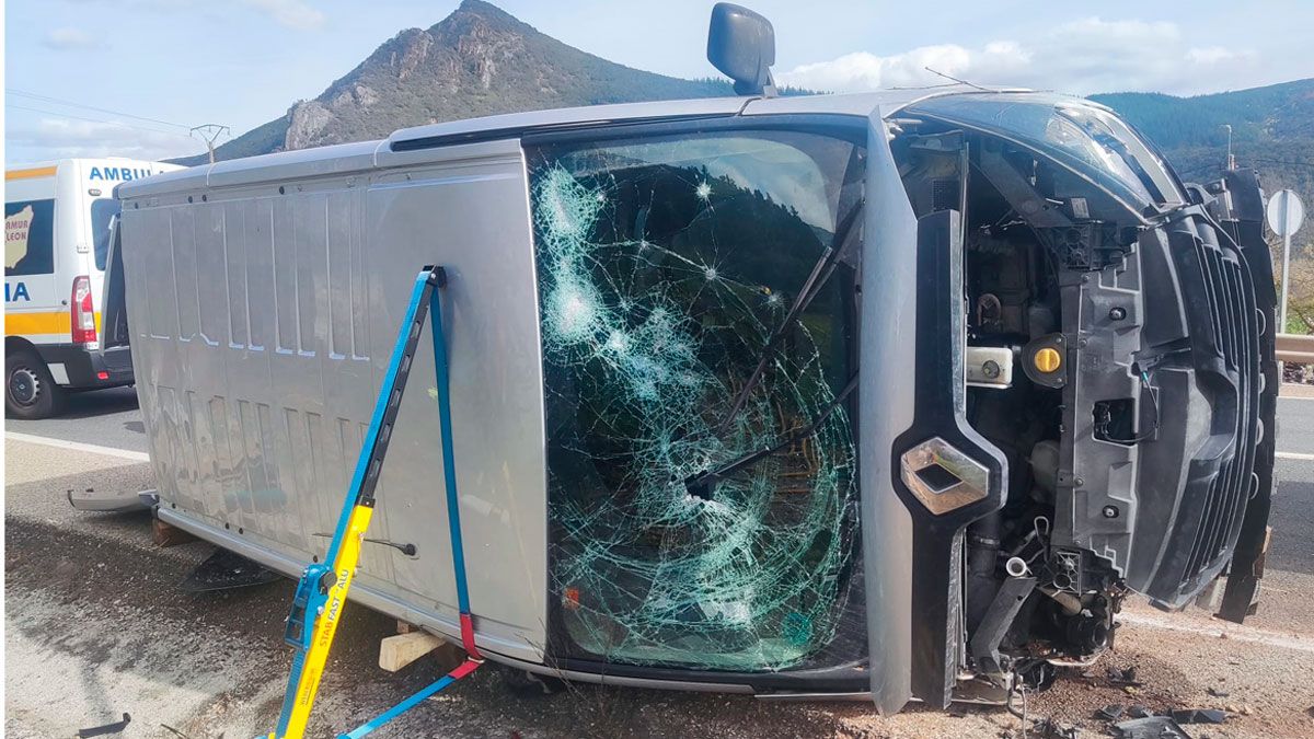 Estado en el que quedó el vehículo siniestrado. | BOMBEROS