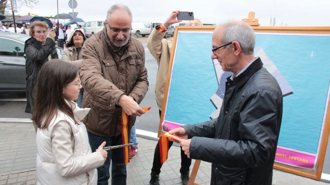 Inauguración de la glorieta de la mano de Daniela.