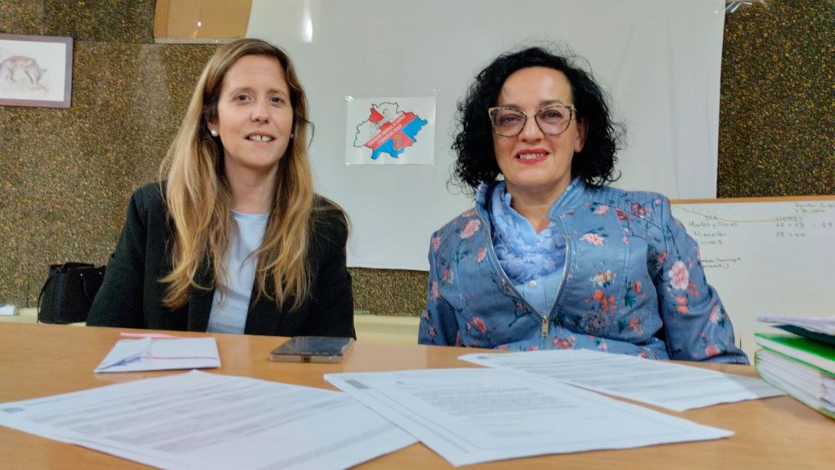 Estefanía Prada y Sonia Merayo en rueda de prensa.