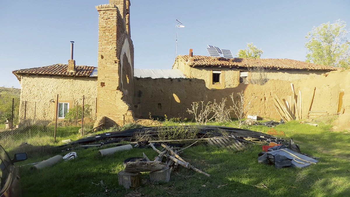 Iglesia de San Vicente mártir, de Farballes, tal y como se encuentra en la actualidad.