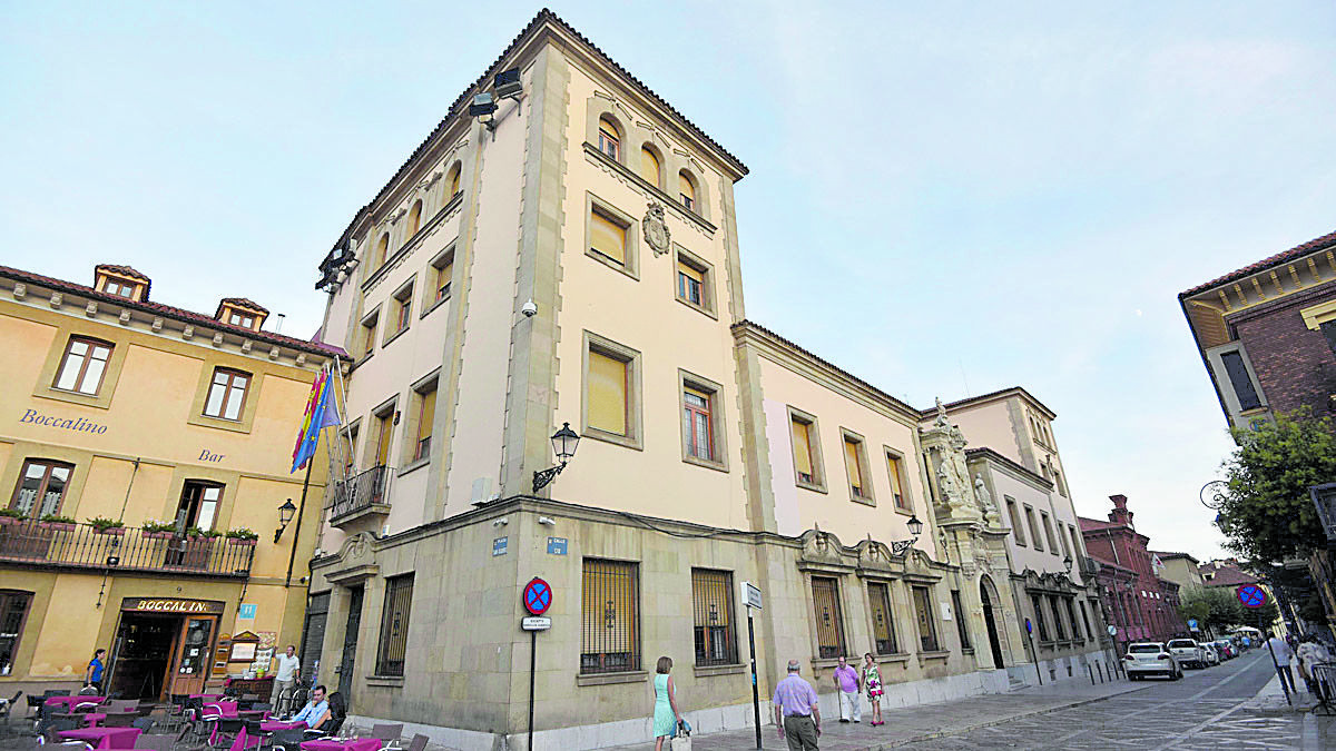 El juicio se celebrará este miércoles, 18 de abril, en la Audiencia Provincial de León. | SAÚL ARÉN