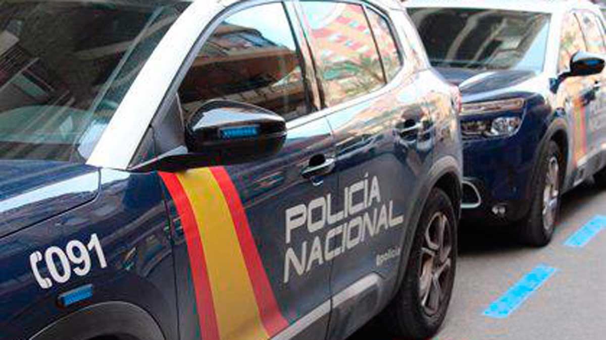 policia-nacional-ponferrada-24042023.jpg