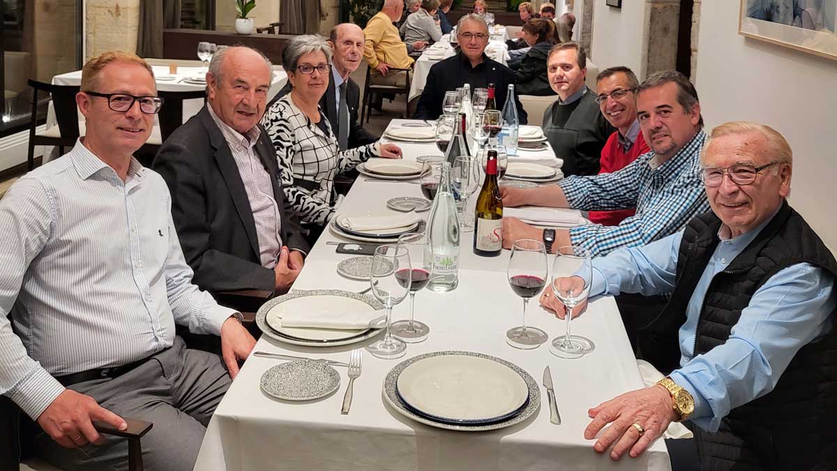 Cena conmemorativa de los miembros de la Asociación Amigos de Portugal. | L.N.C.