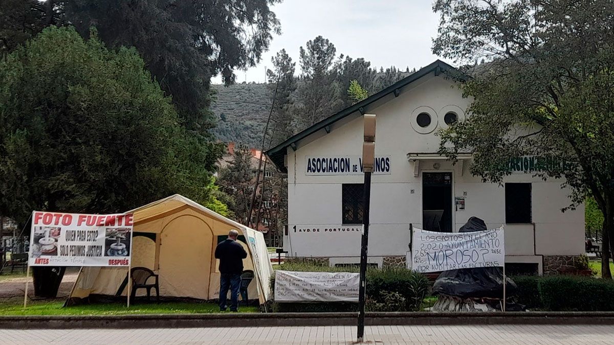 Los vecinos habían pedido el abono hasta con una acampada. | MAR IGLESIAS