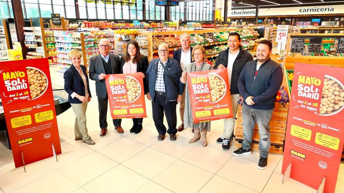 Presentación de la campaña solidaria que tendrá lugar en los supermercados Gadis de Ponferrada.