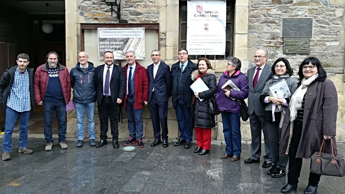 Una de las actividades de promoción del gallego en Villafranca del Bierzo, con todas las administraciones.