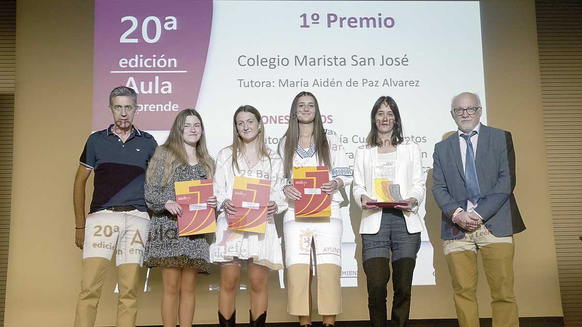 Entrega de los Premios Aula Emprende que concede el Ildefe a proyectos del ámbito estudiantil. | JESÚS F. SALVADORES