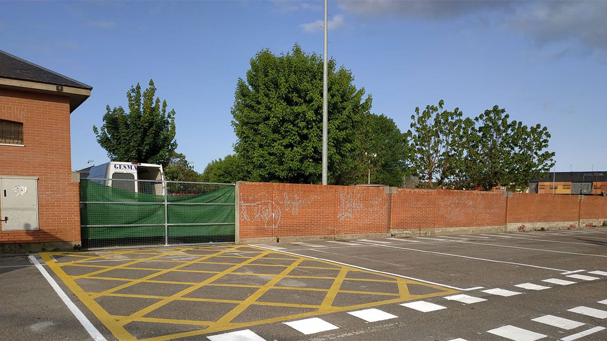Una imagen del nuevo aparcamiento. | L.N.C. Una imagen del nuevo aparcamiento. | L.N.C.