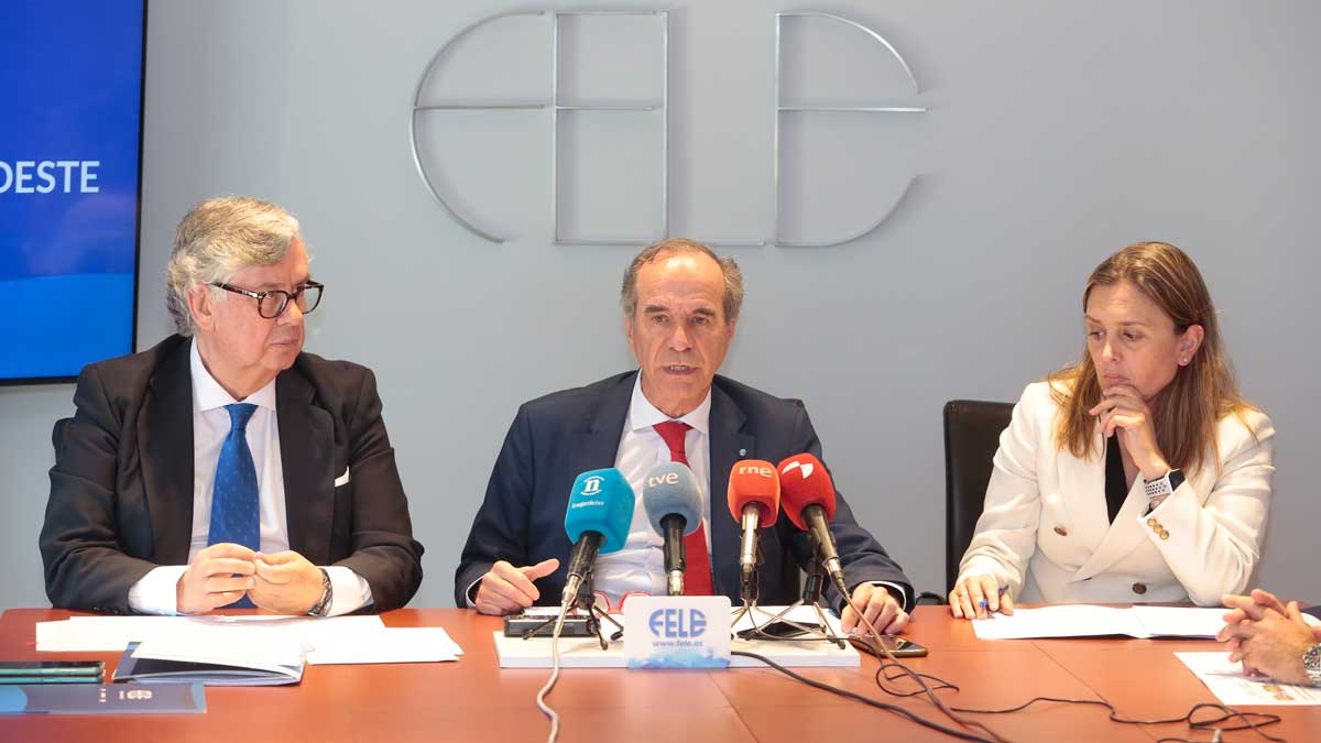 Juan Manuel Vieites, Juan María Vallejo y Marío Calvo, responsables de los empresarios del noroeste. | CAMPILLO (ICAL)
