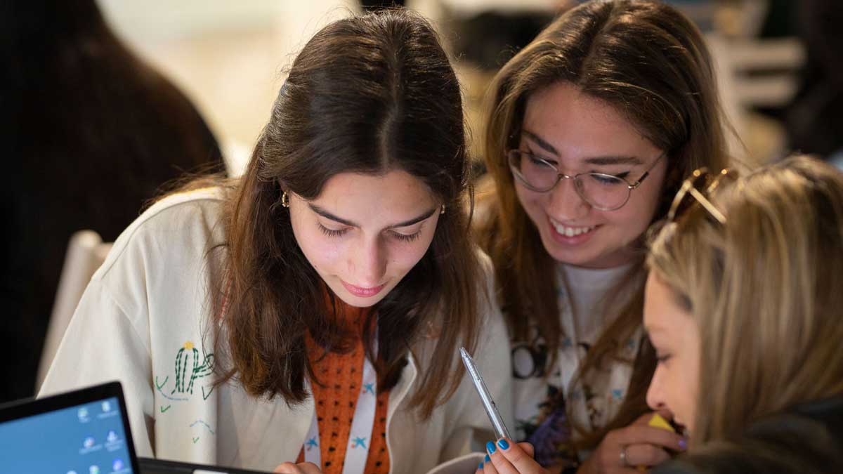 La nueva convocatoria EduCaixa impulsará proyectos educativos innovadores. | GEORGINA URUEÑA
