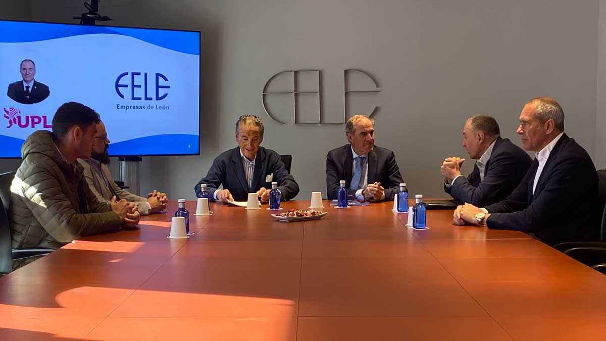 Reunión de UPL con la Federación Leonesa de Empresarios. | L.N.C. Reunión de UPL con la Federación Leonesa de Empresarios. | L.N.C.