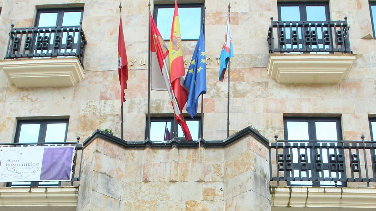 Los populares siguen ahondando en la nómina pagada irregularmente, consideran, a un edil. Los populares siguen ahondando en la nómina pagada irregularmente, consideran, a un edil.