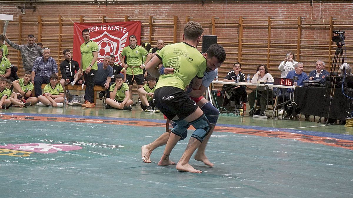 Cistierna buscará hacerse fuerte en su feudo otra vez ante Montaña del Porma para meterse en su segunda final consecutiva de la Liga por Equipos. | ANTONIO B.